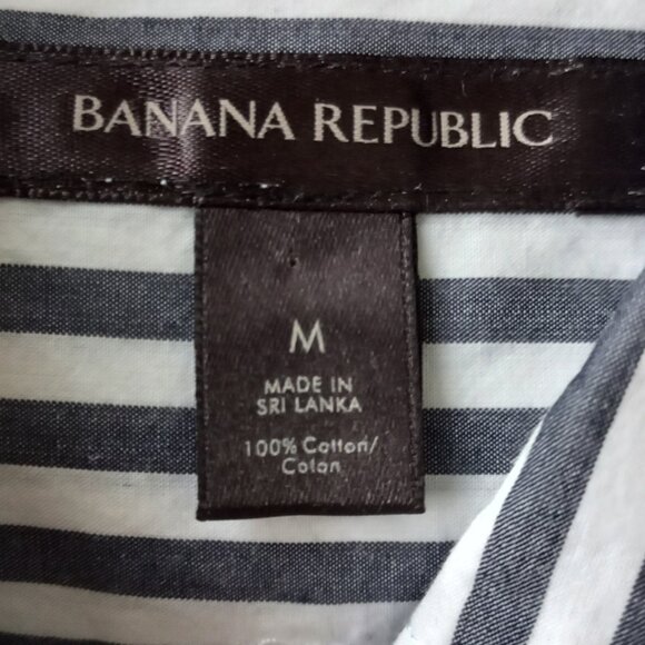 BANANA REPUBLIC vertical striped cotton sleeveless button down shirt - Picture 2 of 8